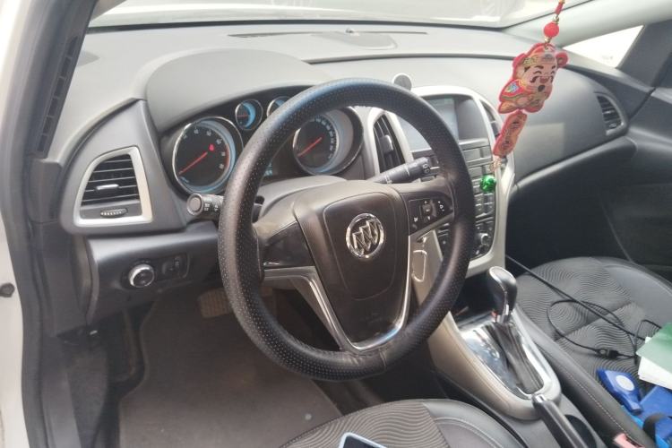 Used Buick GT 2014 XT 1.6L Automatic Fashion Edition
