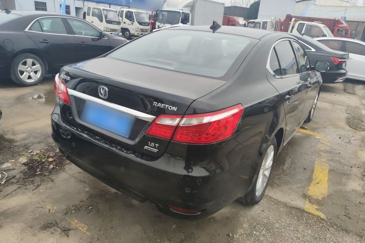 Used Changan Raeton 2014 1.8T Automatic Prestige Anniversary Edition China IV Standard
