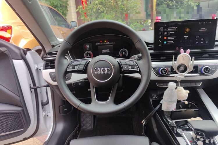 Used Audi A5 2024 Sportback 40 TFSI quattro Luxury Dynamic Model Steering Wheel