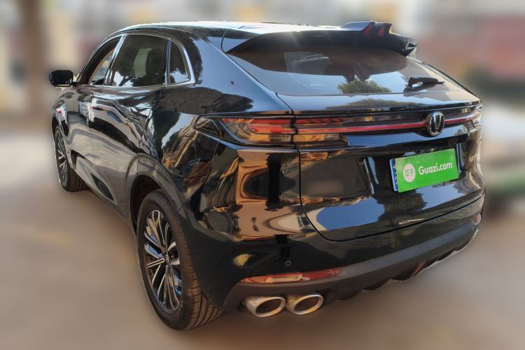 Used Changan UNI-K 2023 2.0T Two-Wheel Drive YueShang Trim
