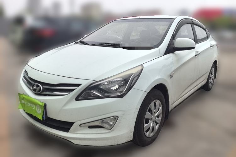 Used Hyundai Verna (older generation) 2016 1.4L Manual Smart GLS Trim