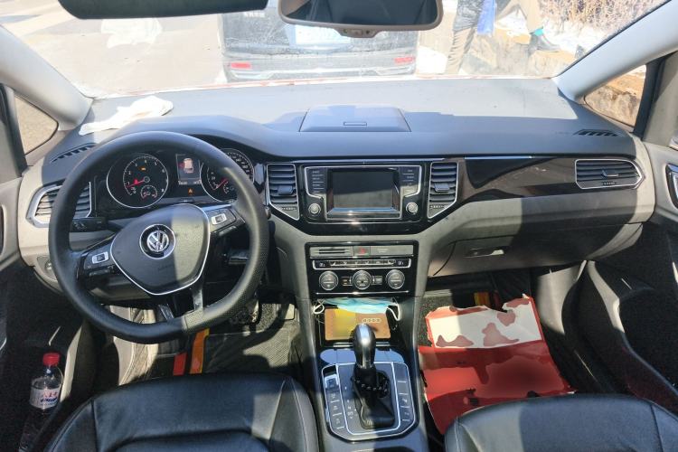 Used Volkswagen Golf 2015 1.4TSI Sportsvan