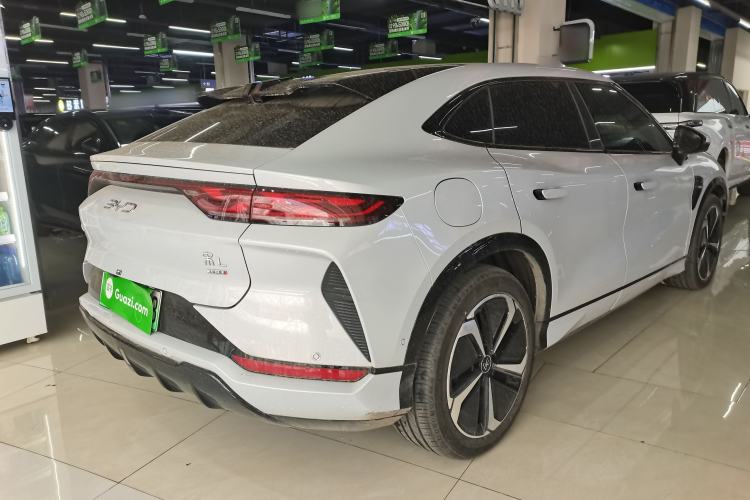 Used BYD Song L EV 2025 Intelligent Driving Version 662 km LiDAR Excellence Edition
