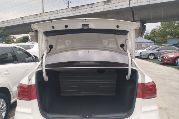 Used Volkswagen Santana 2018 1.5L Automatic Comfort Edition
