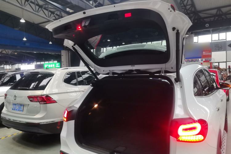 Used Mercedes-Benz GLA 2022 Facelifted GLA 200 Trunk