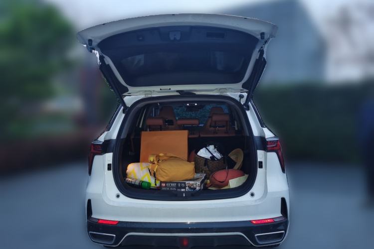 Used Changan CS75 PLUS iDD 2023 ZhiDian iDD Smart Leading Model