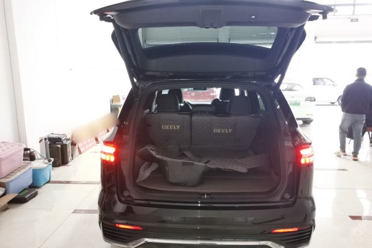 Used Geely Auto Monjaro L 2024 2.0TD High-Power Automatic Two-Wheel Drive Skyline Edition