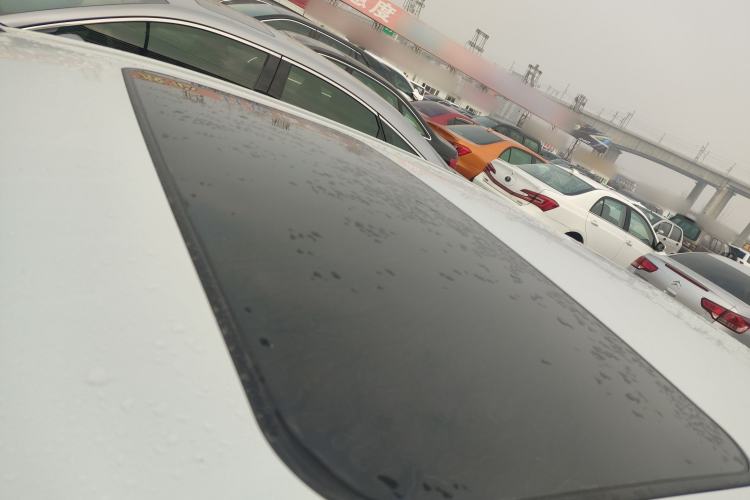 Used Toyota Avalon 2019 Dual-Engine 2.5L Luxury Edition China VI Standard
