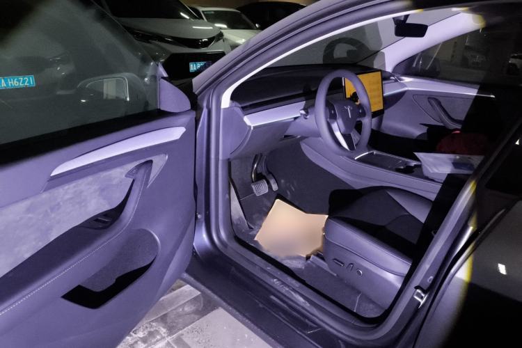 Used Tesla Model Y 2024 Rear-Wheel-Drive Version