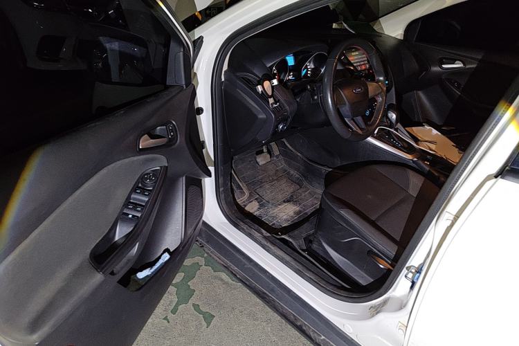 Used Ford Focus 2017 Hatchback 1.6L Automatic Comfort Plus SmartDrive Edition