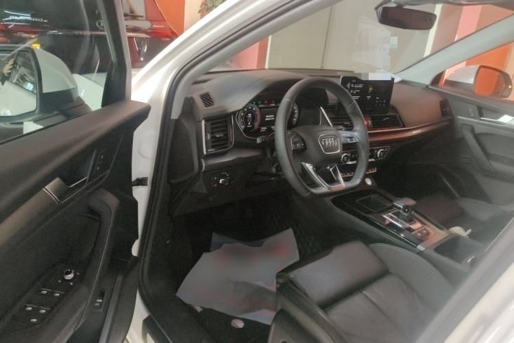 Used Audi Q5L 2022 40T Luxury Dynamic Model
