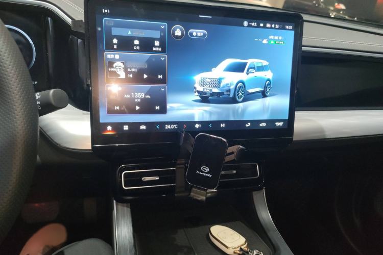 Used GAC Trumpchi GS8 2022 Linghang Series 2.0 TGDI Two-Wheel-Drive Luxury Smart Connectivity Version (7 Seats)