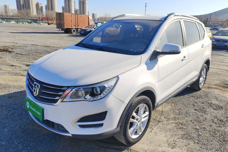 Used Baojun 560 2016 1.8L Manual Value Edition
