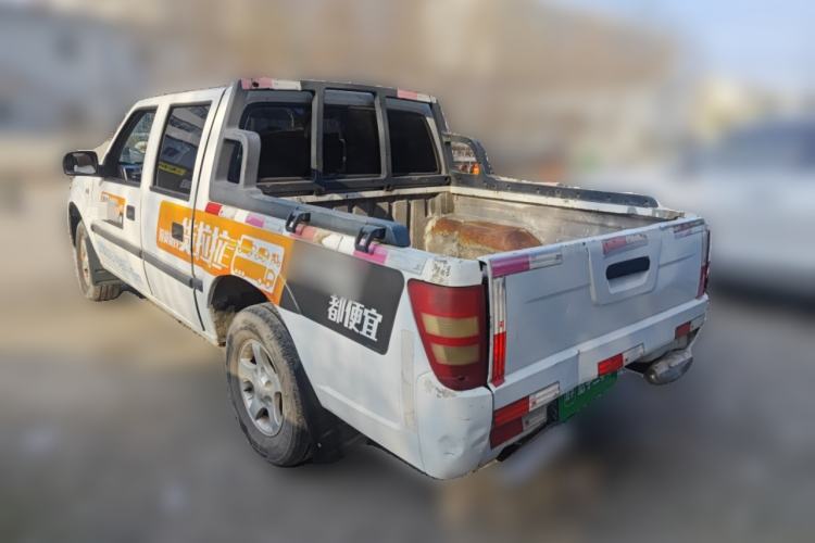 Used JMC Baodian 2015 2.8T New Fashion Diesel Two-Wheel Drive Comfort Edition JX493ZLQ4C
