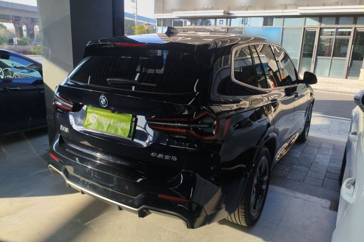 Used BMW iX3 2023 Leading Model
