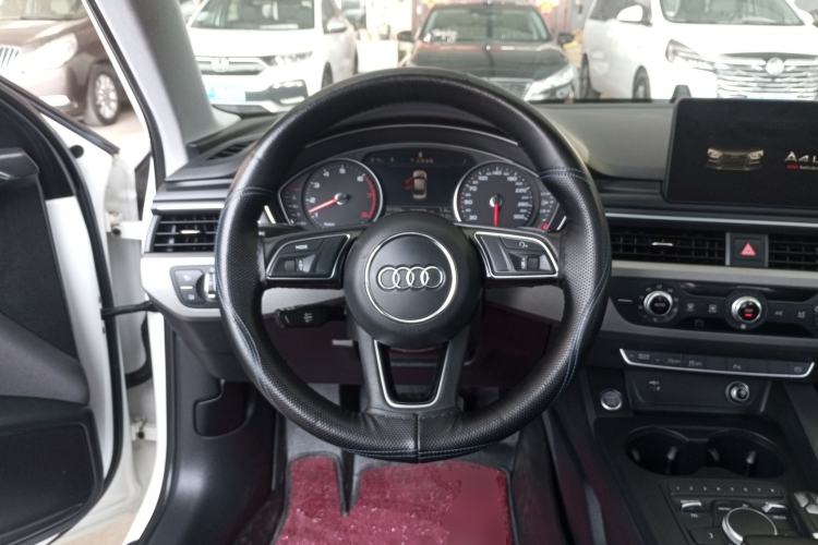 Used Audi A4L 2019 40 TFSI Ambition China VI