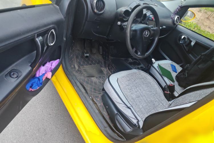 Used JAC Group Yueyue 2012 1.0L Luxury Model