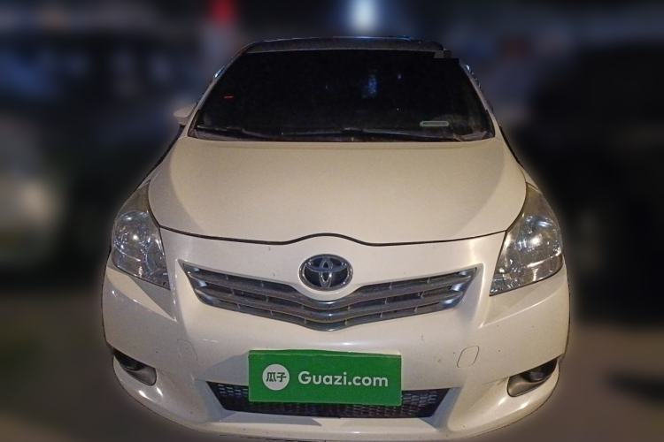 Used Toyota Verso 2014 Starlight 180E CVT Elite Edition
