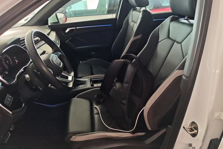 Used Audi Q3 2024 40 TFSI Fashion Dynamic Model