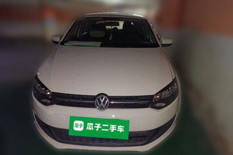 Used Volkswagen Polo 2013 1.4L Manual Fashion Edition