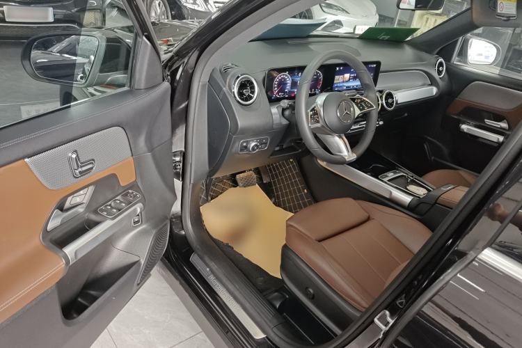 Used Mercedes-Benz GLB 2024 Refresh GLB 200 Fashion Edition