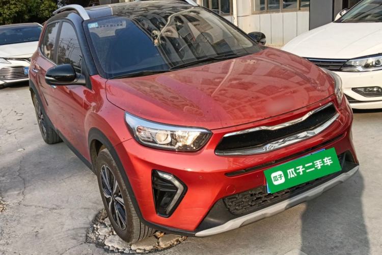 Used Kia kx1 Stonic 2021 1.4L CVT Sunroof Model Front Right 45 Deg