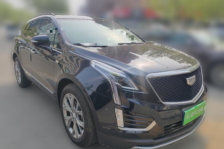 Used Cadillac XT5 2020 Updated Version 28T All-Wheel Drive Leading Sporty Type Front Right 45 Deg