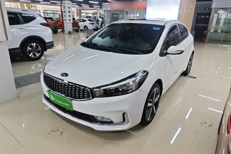 Używany Kia K3 2017 1.6L Automatic 15th Anniversary Special Edition GLS Guazi used car, China used car export, Used car for sale, Used cars, Cheapest cars for sale