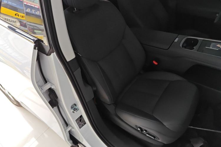 Used XPeng G6 2025 625 Long-Range Max Flagship Edition
