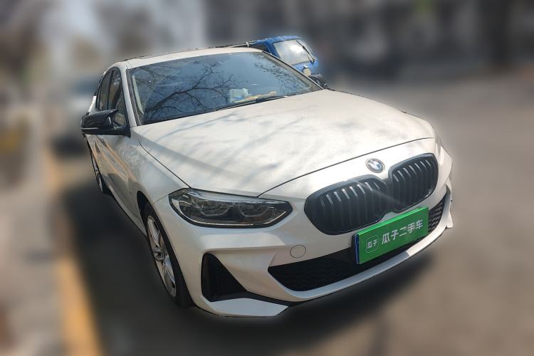 Used BMW 1 Series 2021 Revised 120i M Sport Night Edition Front Right 45 Deg