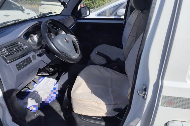 Used Jinbei Hiace X30 2021 1.5L Wealthy Single-Steaming Air-Conditioned Van China VI Standard SWC15M