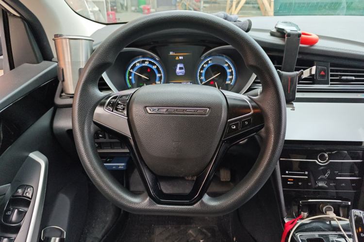 Used Venucia D60EV 2022 Standard Range Smart Drive Version
