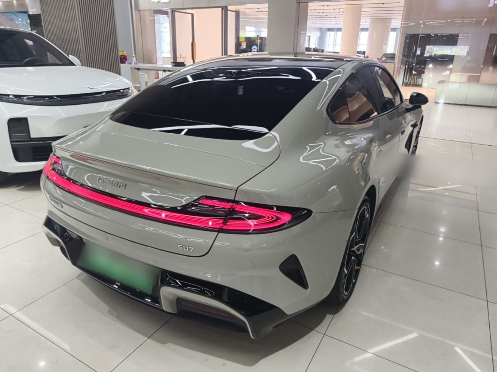 Xiaomi Auto SU7 2024 Rear-Drive Ultra-Long Range Advanced Pro-Level Intelligent Driving Version — снимка 6