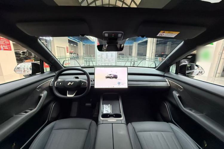 Used ONVO L60 2025 Model—60 kWh Rear-Wheel-Drive Version