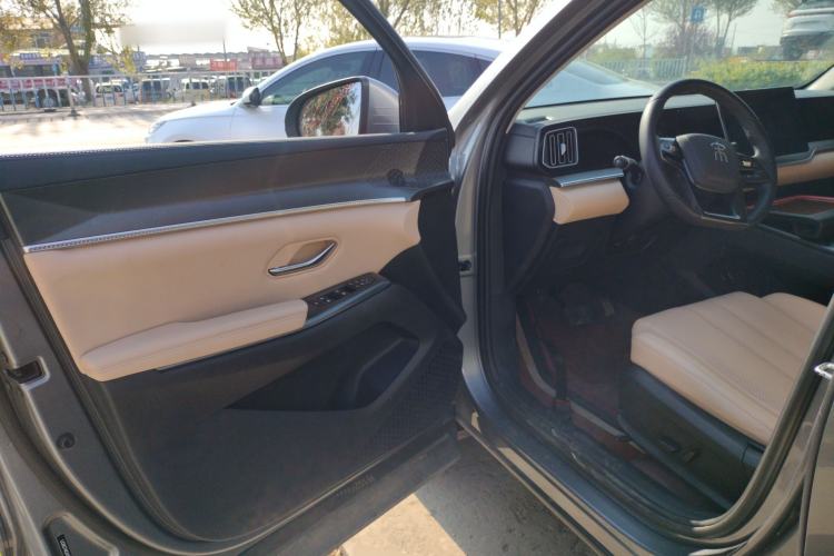 Used BYD Song Pro New Energy 2025 Second-Generation DM-i 75KM Leading Edition Driver Seat