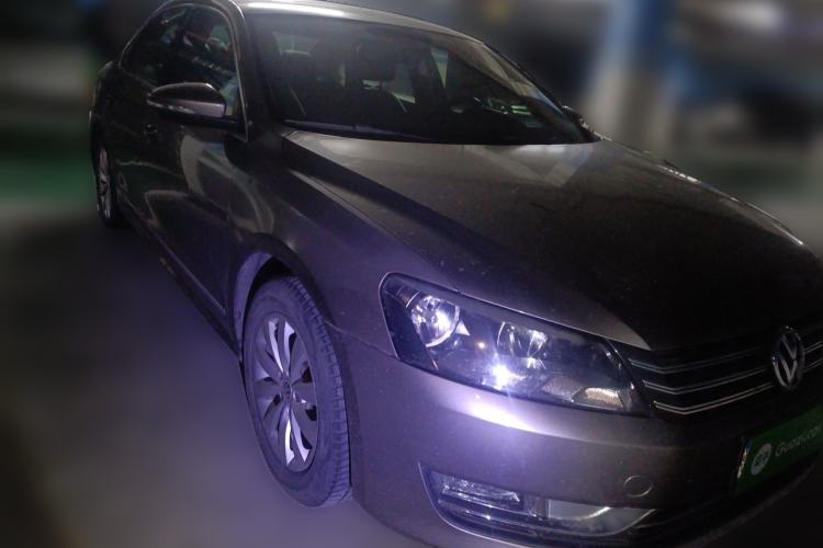 Used Volkswagen Passat 2011 1.8 TSI DSG Prestige Edition Front Right 45 Deg