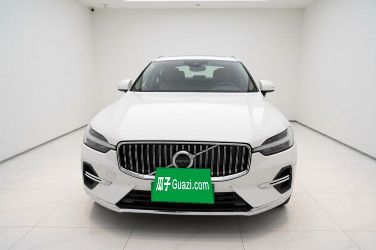 Used Volvo XC60 2022 B5 4x4 Zhiyi Luxury Edition Front