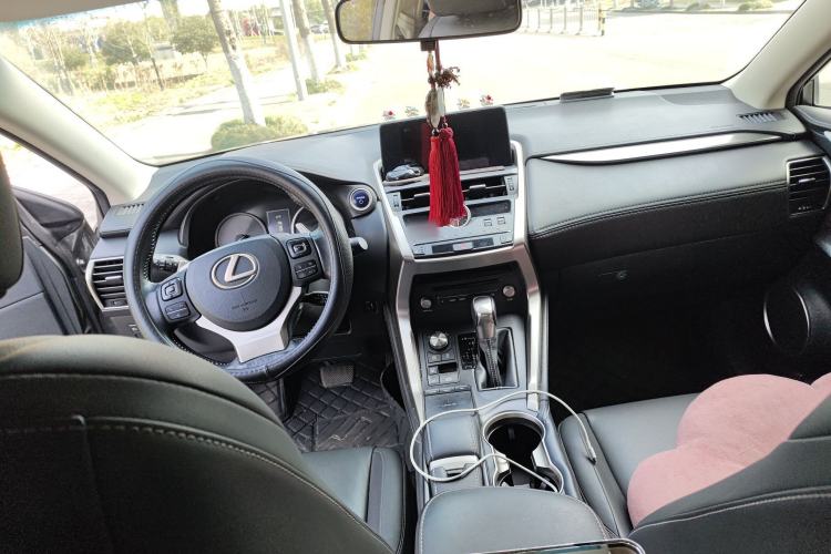 Used Lexus NX 2017 300h Front-Drive FENGSHANG Edition
