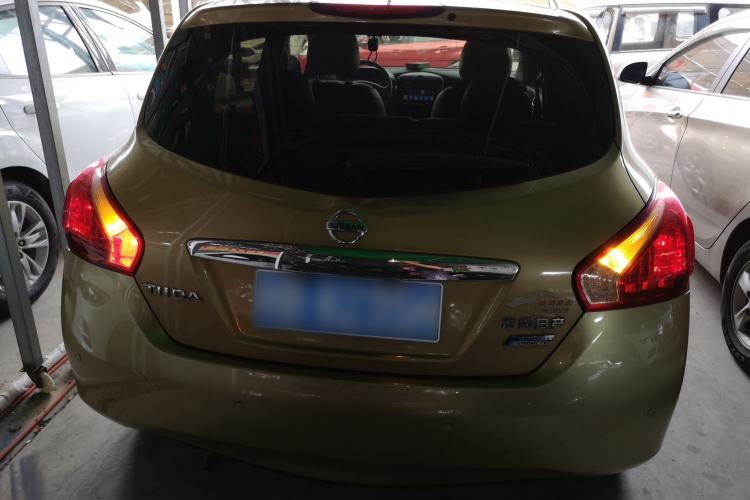 Used Nissan Tiida 2011 1.6L CVT Comfort Model
