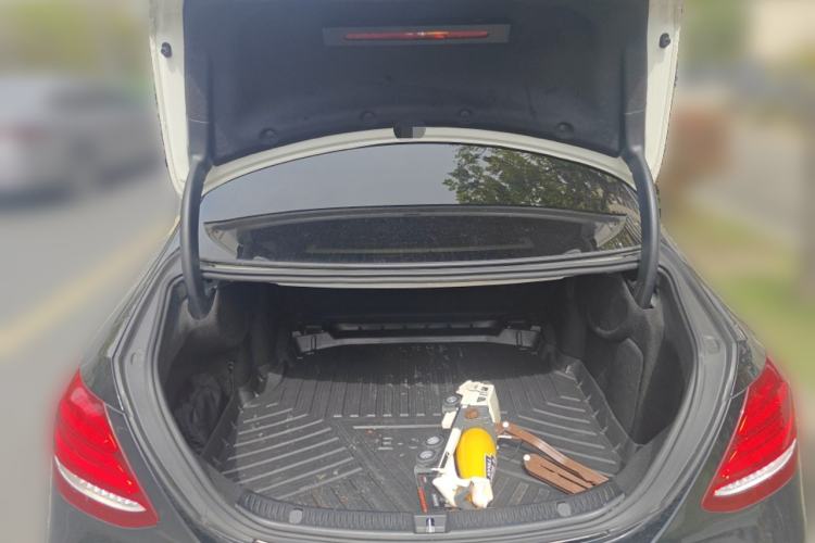 Used Mercedes-Benz E-Class 2019 Restyled E 300 L Luxury Edition Trunk