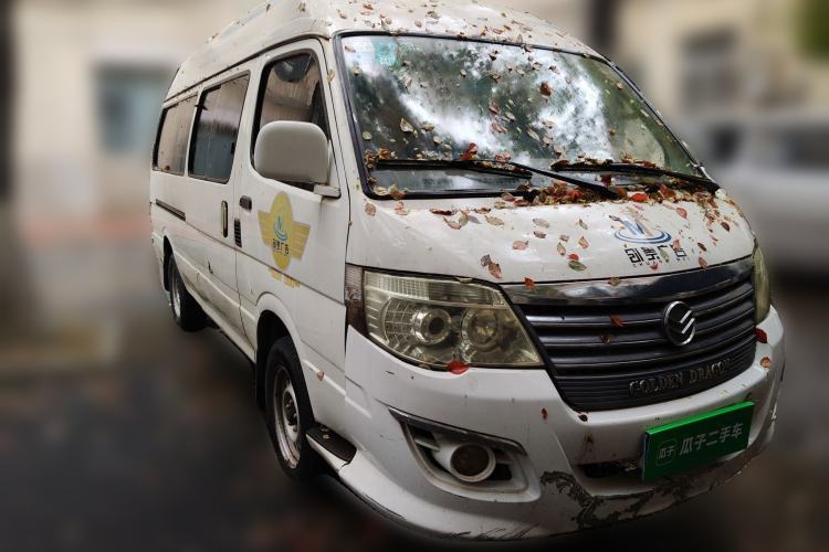 Used Golden Dragon Hiace 2010 2.0T Standard-Wheelbase Advanced Edition D20A Front Right 45 Deg