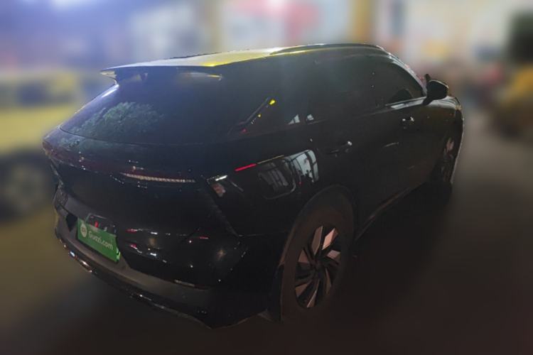 Used Venucia V DD-i 2023 110km iT Version Rear Right 45 Deg