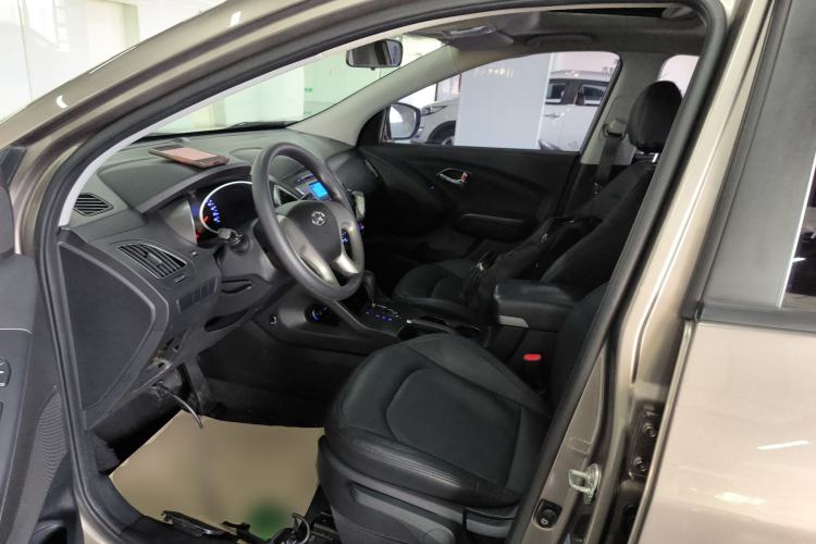 Used Hyundai ix35 2013 2.0L Automatic 2WD Comfort GL China IV Standard
