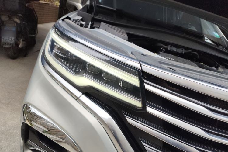 Used Roewe RX5 eMAX 2020 500 PHEV Smart Cabin Flagship Edition
