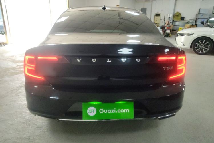 Used Volvo S90 2020 T5 Zhiyi Luxury Edition