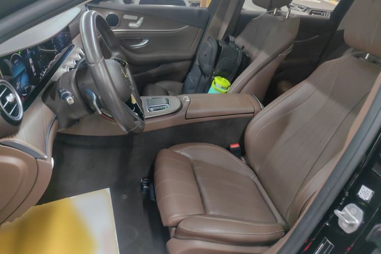 Used Mercedes-Benz E-Class 2022 E 260 L 4MATIC
