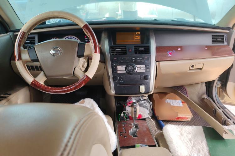 Used Nissan Teana 2006 200JK Deluxe Edition Center Console