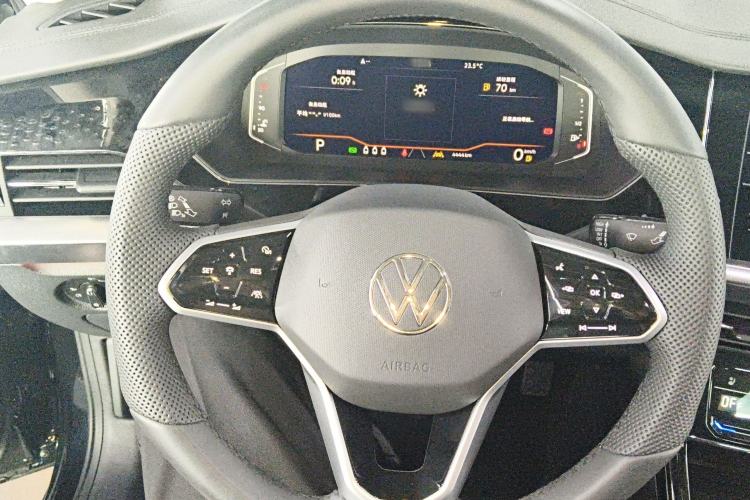 Used Volkswagen Passat 2024 380TSI Starry Dragon Edition
