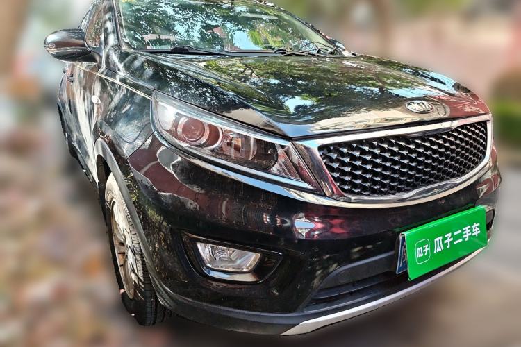 Used Kia Sportage R 2015 2.0L Manual Two-Wheel Drive GL Model
