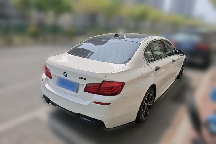 Used BMW 5 Series 2011 523Li Luxury Model
